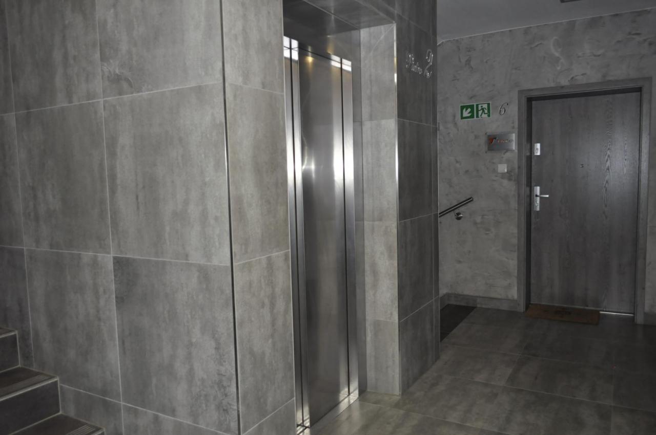 Apartament W Centrum Zielona Góra Kültér fotó