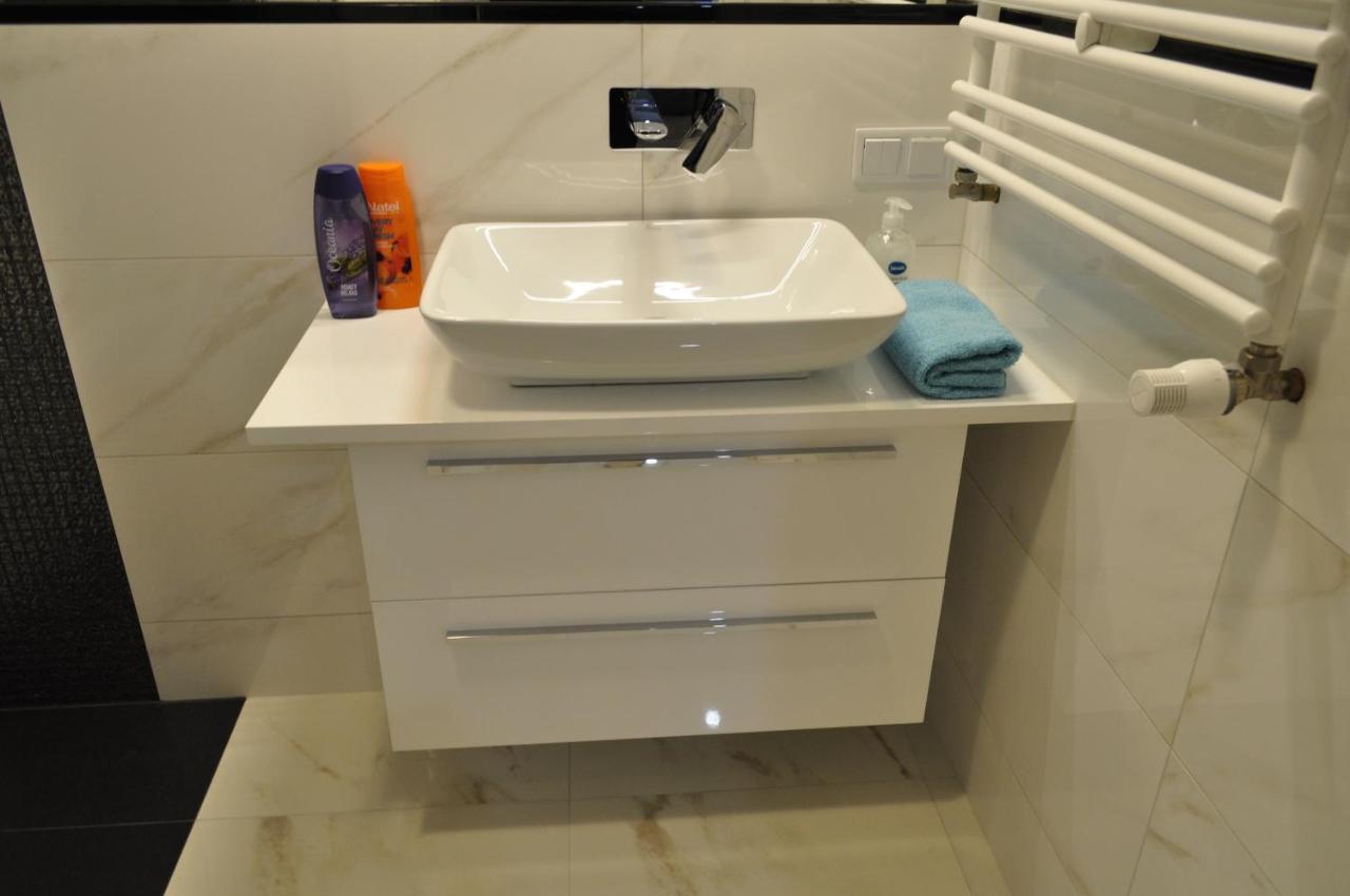Apartament W Centrum Zielona Góra Kültér fotó