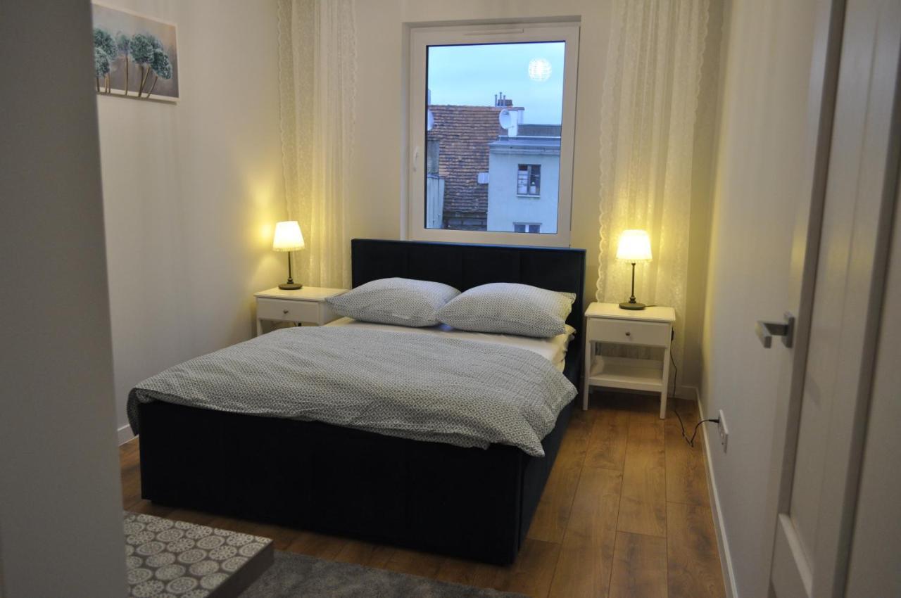 Apartament W Centrum Zielona Góra Kültér fotó